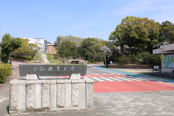 キャンパスの外観1