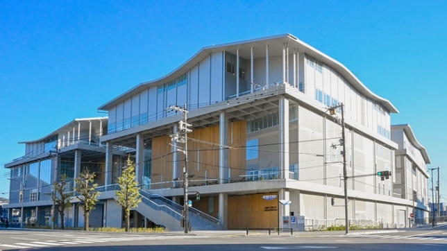 キャンパスの外観1